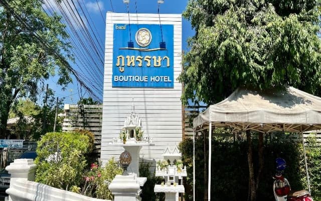 Phuhunsa Boutique Hotel By Zuzu