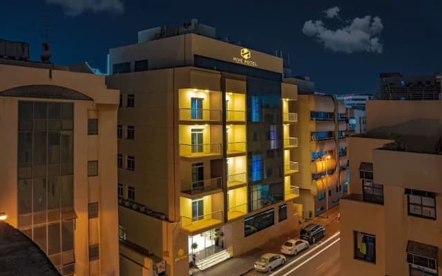 Raha Hotel