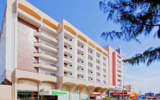 Green Hotel