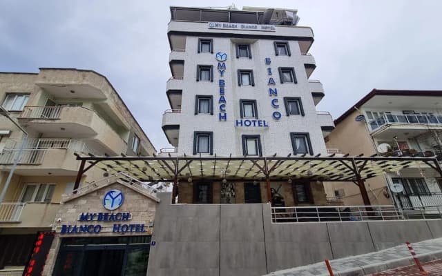 My Beach Bi̇anco Hotel