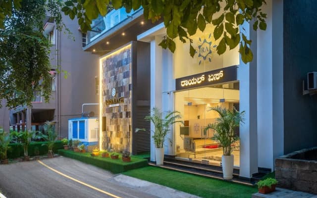 Royal Ace Boutique Hotel