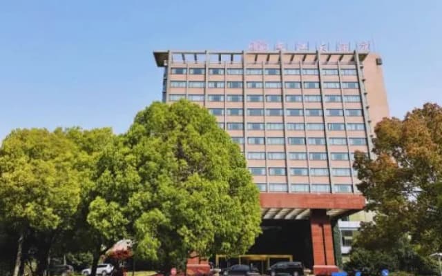 Changjiang Hotel