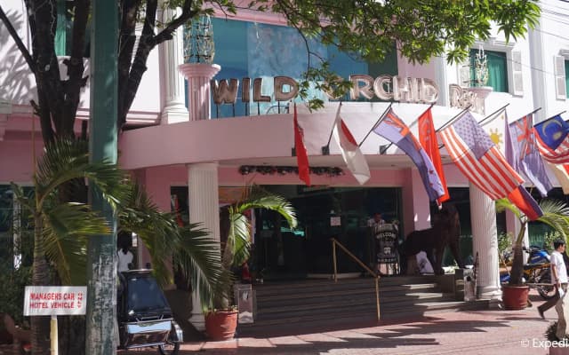 Wild Orchid Resort
