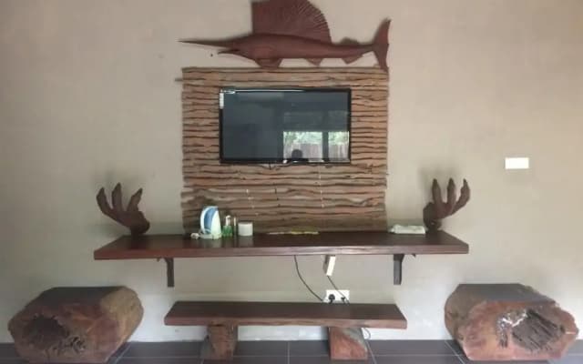 Kelulut Lodge