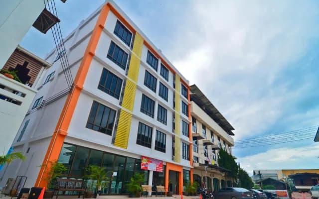 Sabuy Best Hotel Phayao