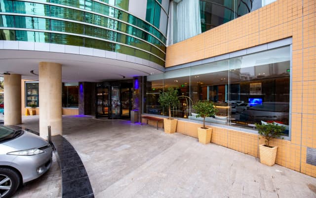 Holiday Inn Express Bozhou City Center