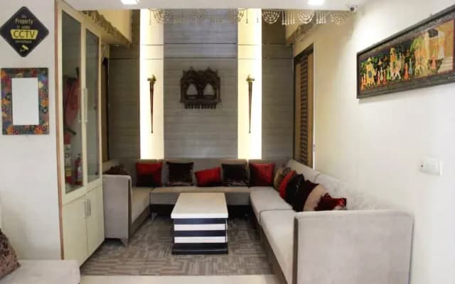 OYO Premium Rajouri Garden Janta Market