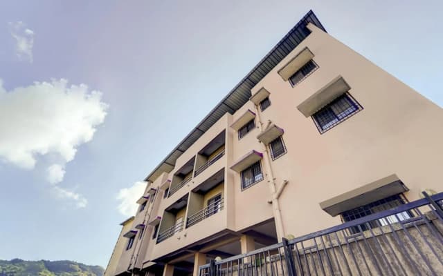 Flagship 75536 Hotel Sai Residenci