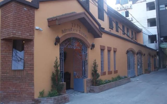 1775 Adriatico Suites