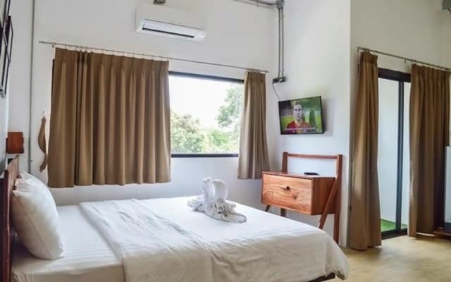 Na Na Hani Hotel