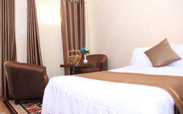 Mountain Breeze Hotel