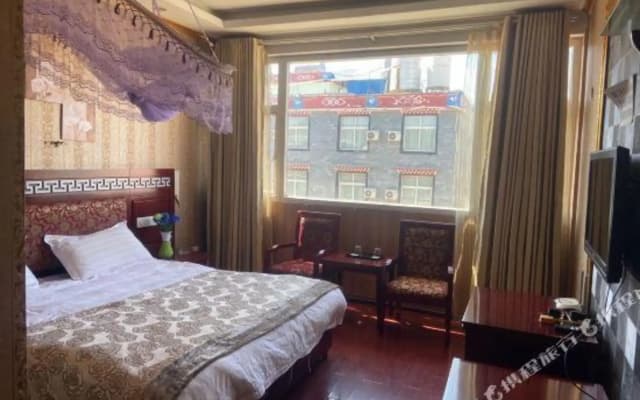 Yongqing Business Hotel