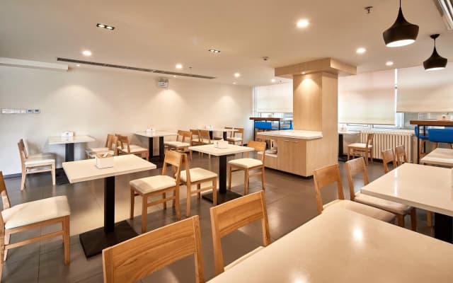 Hanting Hotel Yinchuan Minzu Bei Street