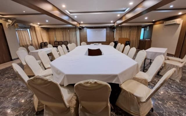 Hotel Tulsi