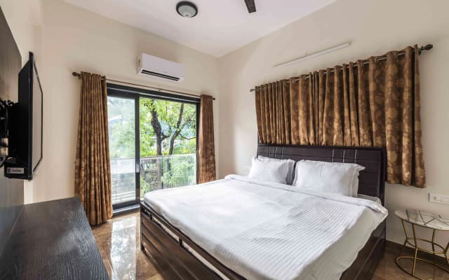 Le Papillon By Bay Hotels