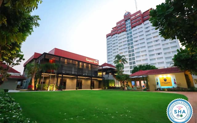 Hua Hin Grand Hotel And Plaza
