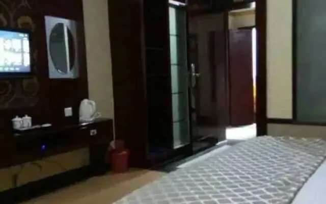 Lengshuijiang Xinliangmao Hotel