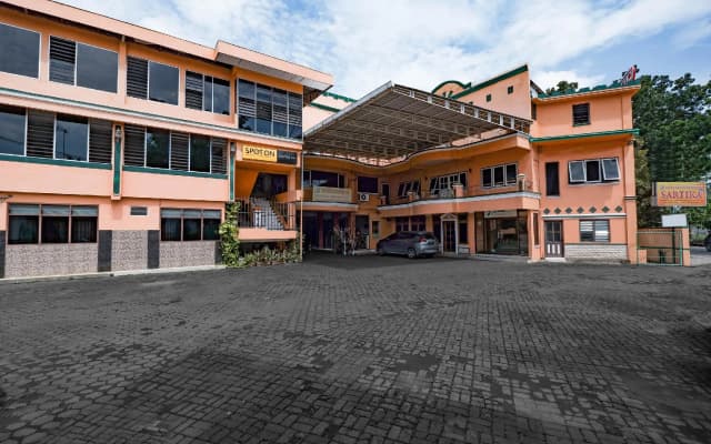 Hotel O Sartika Inn Pati
