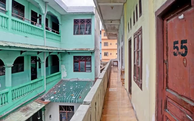 Hotel O Onasis Syariah Inn