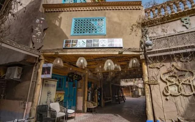 Xiyu Lanting Homestay (Kashgar Ancient City Scenic Area)