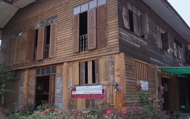 Chatawan Homestay - Hostel