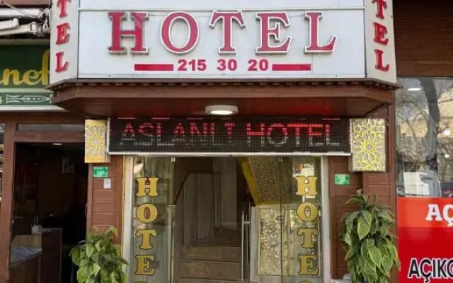 Aslanli Hotel