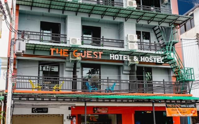 The Guest Hotel - Hostel