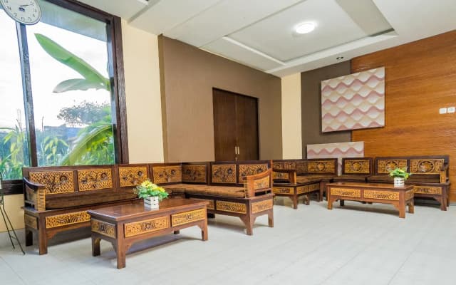Bunga Matahari Guest House By OYO Rooms