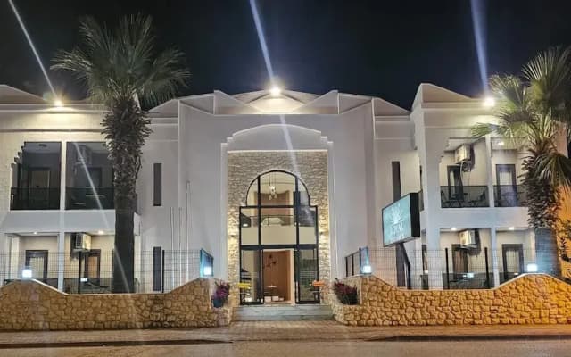 Royal Dream's Hotel