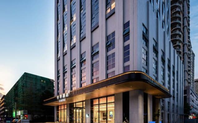 JI Hotel (Beihai Old Street Beibuwan Square)