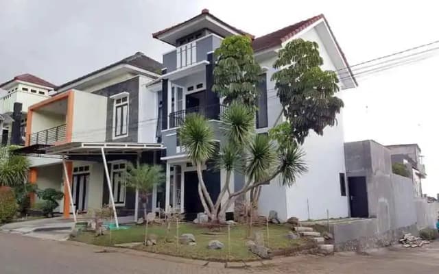 Asha Villa Batu 3BR near Museum Angkut at Kusuma Estate Kav 12