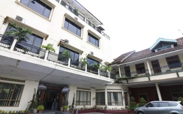 Hotel Bhinneka