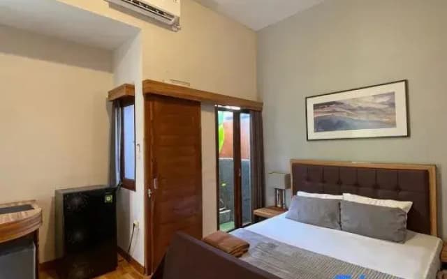 Dewandi Guesthouse