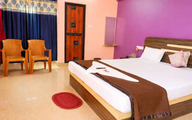 Hotel Aadhya Beach Resort Puri