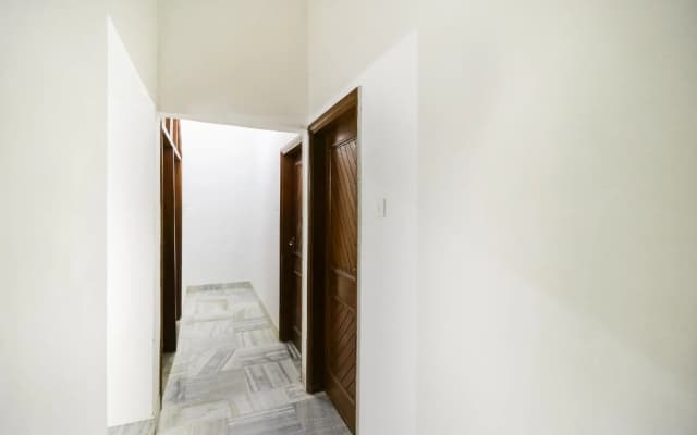 OYO 65521 Hotel Prashansha Palace