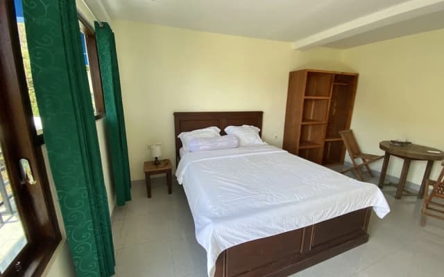 Pesona Restaurant and Room