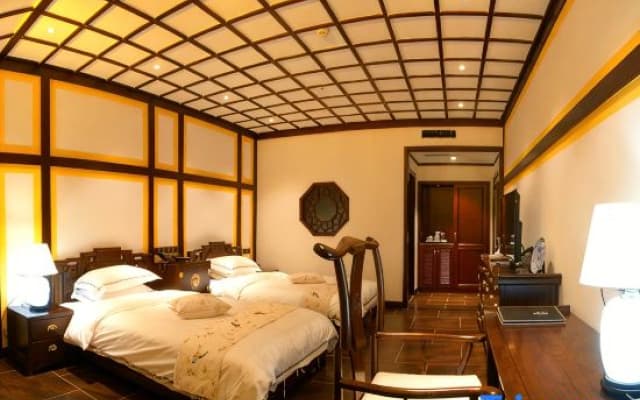 Qiujiang Wandu • Jiangnanyuan Inn