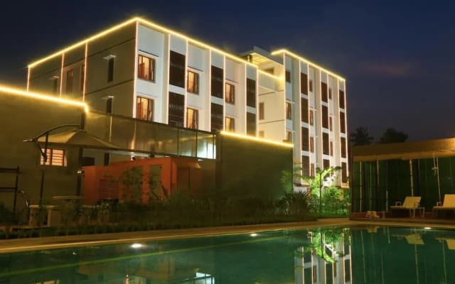 Kyriad Prestige Mayapuri Amira