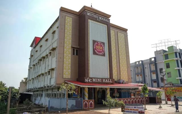 Hotel N N Palace