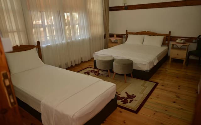 Cifte Konak Butik Otel