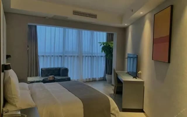 LanOu Hotel Guiyang High-Speed Railway North Station