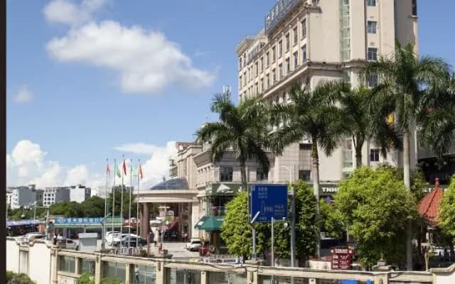 GreenTree Eastern Hotel (Dongxing Border Gate)