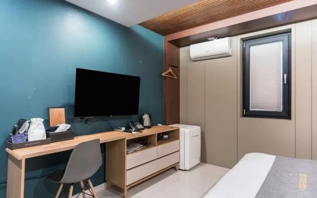 Hotel K
