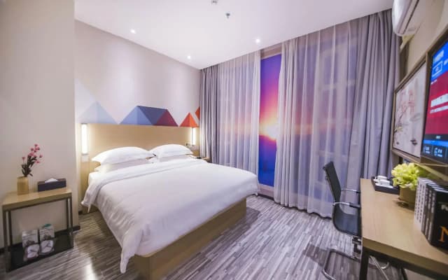 Borrman Hotel Guilin North Railway Station Hengda Square