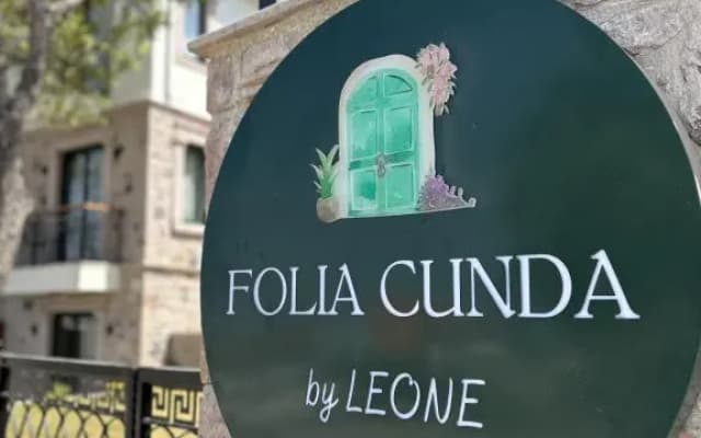 Folia Cunda By Leone