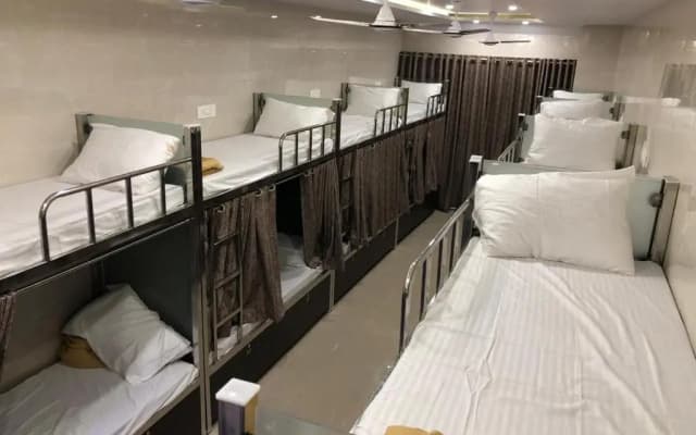 Elliott Inn A.c Dormitory