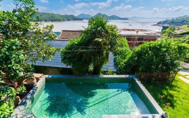 Sea sunrise · Tianjingsha · Seaview Holiday Home