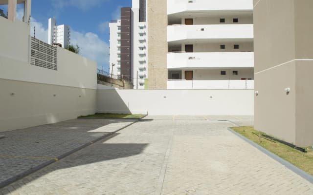 Premium Flat Ponta Negra