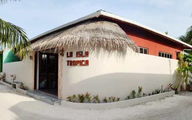 Отель La Isla Tropica