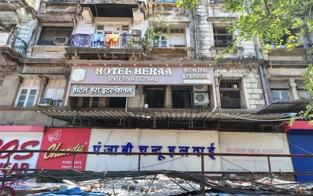 Hotel Heraa International Mumbai